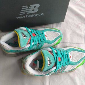 New Balance Blue Lace-up Sneakers